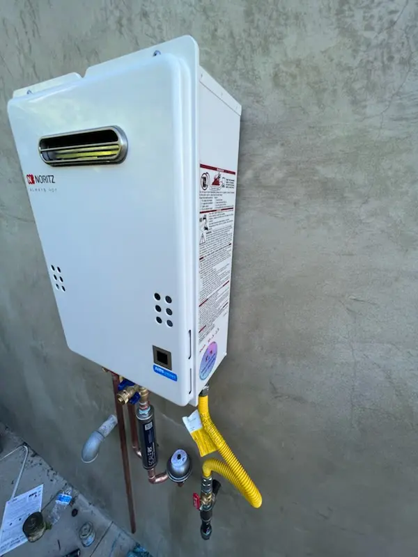 Tankless water heater installation for Hanson Park homes